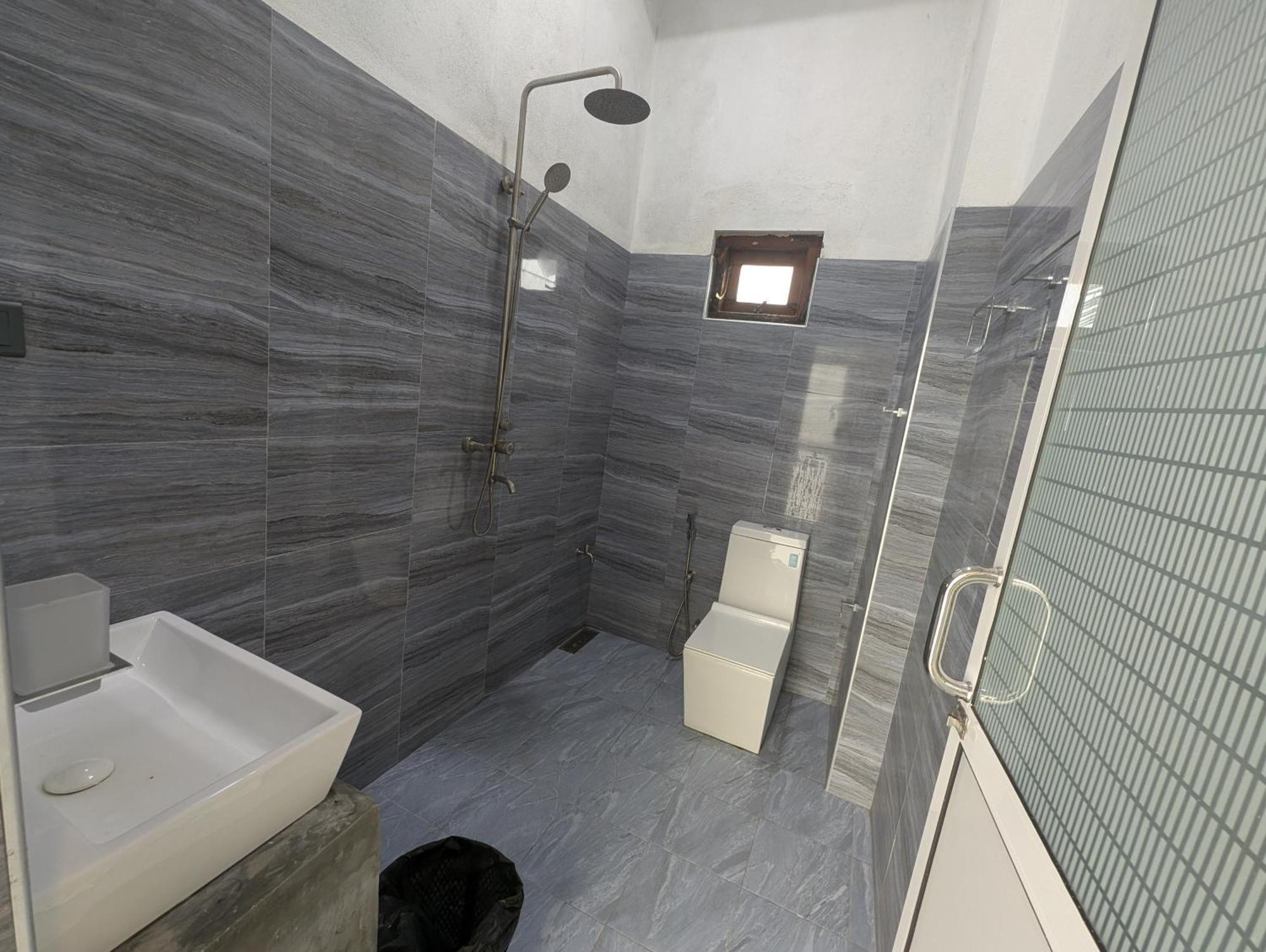 Albergue Costels Mirissa Habitación foto